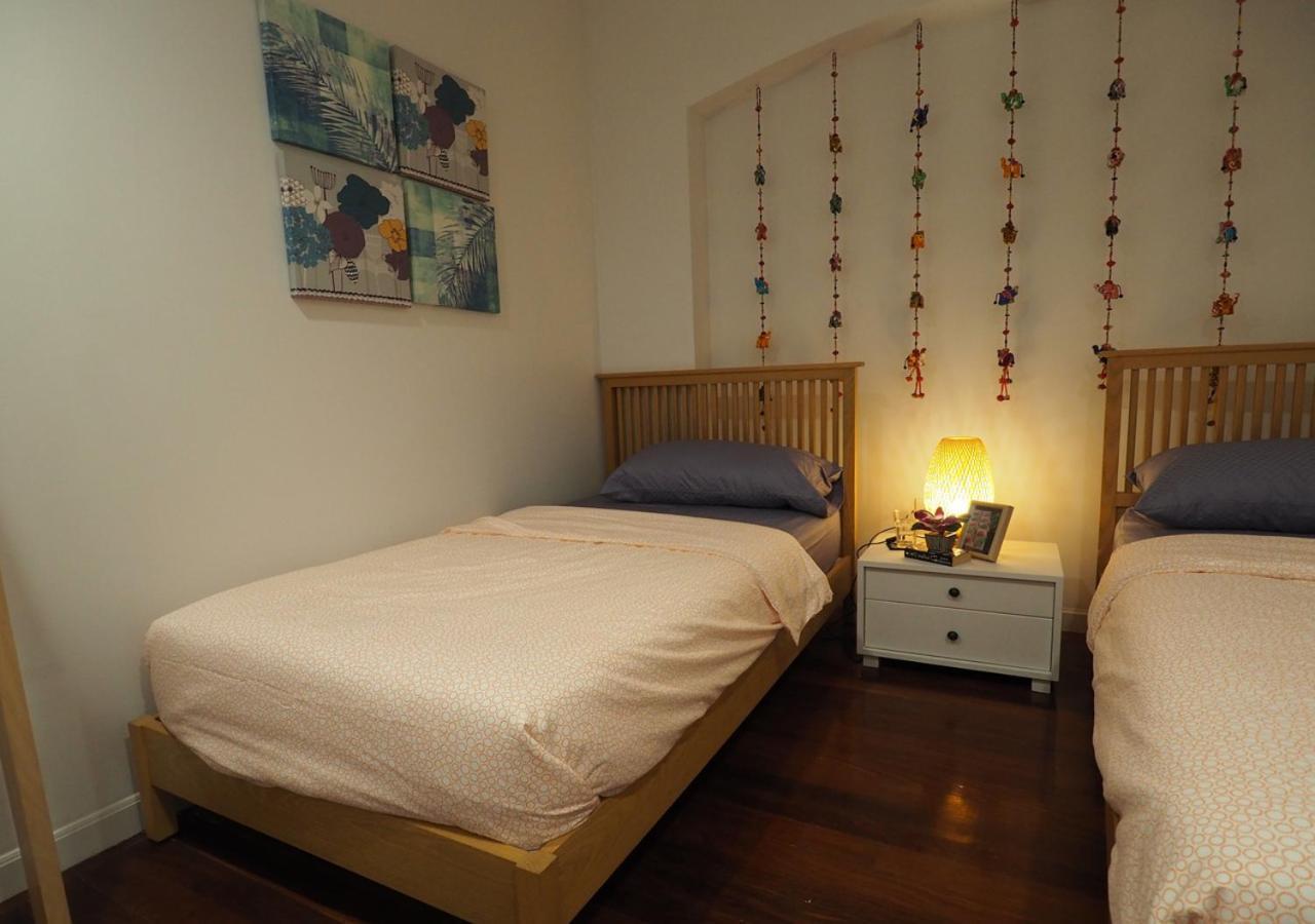 The Serene House Bangkok Zimmer foto